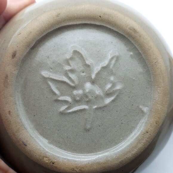 Western Stoneware Monmouth Pottery Maple Leaf Drip Glaze Covered Soup Bowls Pair - Picture 6 of 6